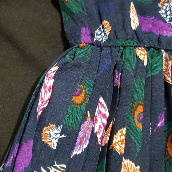 Dress - Picture 1 of 4